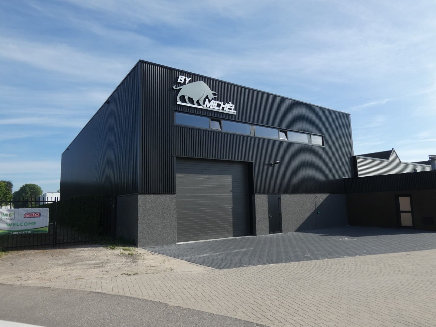Uitbereiding bedrijfshal- Hoex Bouw